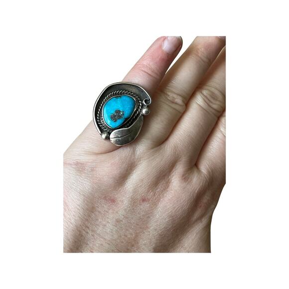 Vintage Turquoise Ring, Blue Turquoise Leaf Ring Sz 5 - Picture 6 of 6